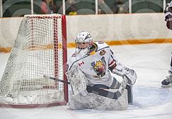 Ottawa Valley Titans v Barrie Jr Colts